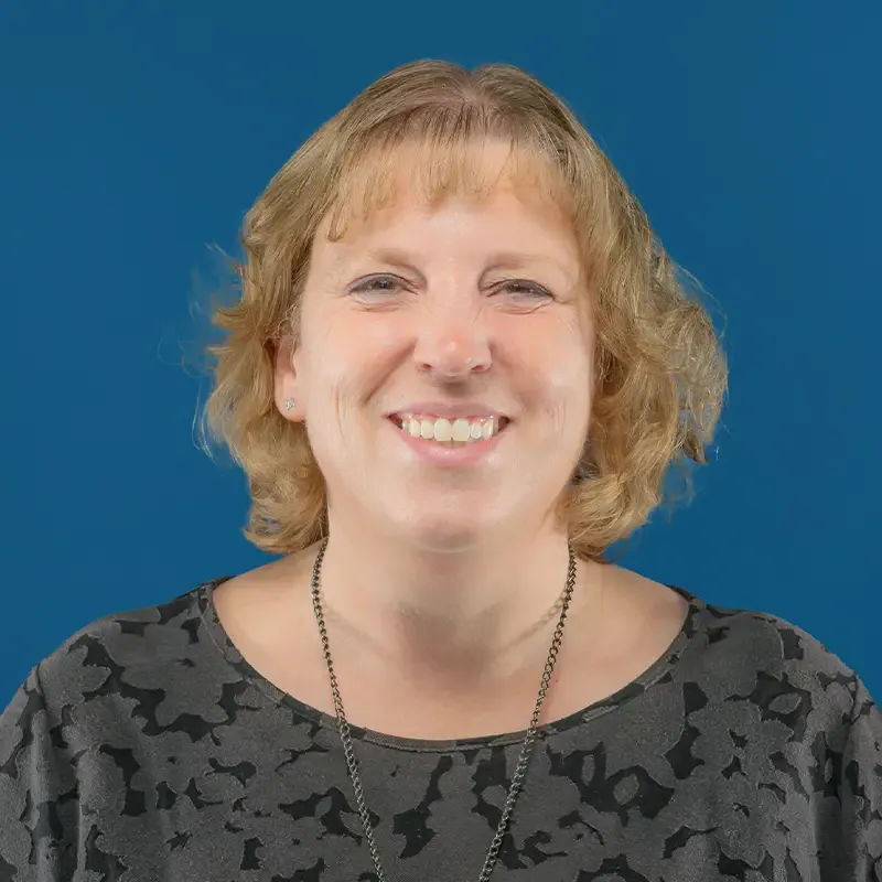 Headshot of Connie Hanson Hullstrom